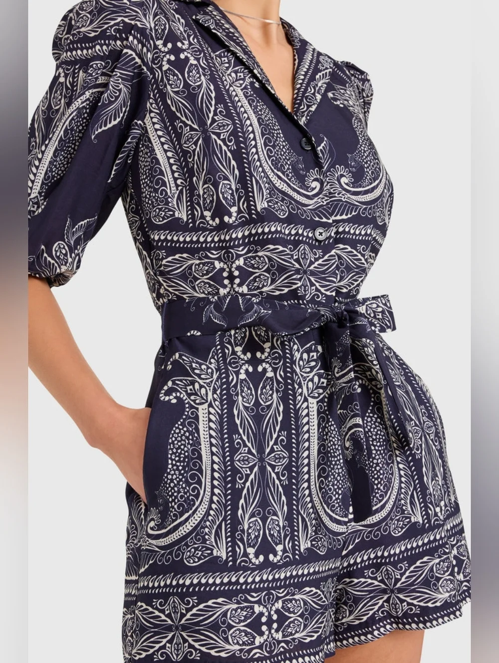 NWT Amanda Uprichard Lucia Short Sleeve Navy & White Romper - Sz Med - Picture 11 of 13